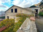 Costruzione in vendita di m² in Salita Petraio