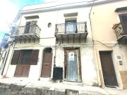 Costruzione in vendita di m² in Via Angiò, 17