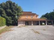 Costruzione in vendita di m² in Via Maremmana, 64