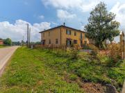 Costruzione in vendita di m² in Via San Donato, 45