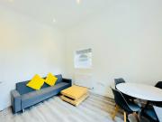 Cosy 1 Bed Ground Floor Flat at Stockwell SW9