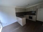 Cosy 2 Bedroom Townhouse Parkville