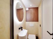 Cosy and modern studio 2P Saint Lazare/8eme, Paris...