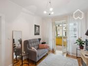 Cosy apartment with balcony and good connection to...