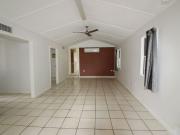 Cosy Cottage on Joan Street!