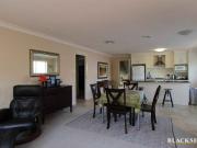 Cosy Home in Jerrabomberra