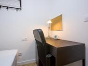 Cosy single bedroom in Vallcarca i els Penitents Cosy single bedroom in Vallcarca i els Penitents