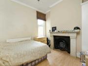 Cosy student riverside home Crabtree Lane Fulham