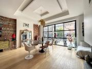 Côté Pavée Maison familiale de 340 m²