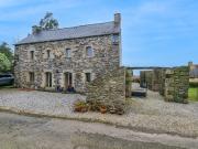 COTES D'ARMOR, Immaculée Maison En Pierre...