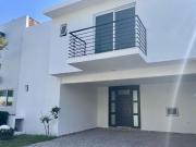 Coto Palma Real, sobre Av. Aviación, cerca de Valle... Coto Palma Real, sobre Av. Aviación, cerca de Valle...