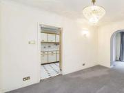 Cotswold Close, London, KT2 7JN, United Kingdom | 5 bed...