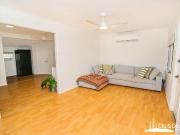 Cottage Comfort with a Splash of Fun!