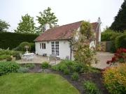 Cottage to rent in Chequers Green, Lymington, Hampshire SO41
