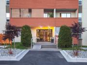 Country Club Manor 2 Bedroom Apartment for Rent at 2460...