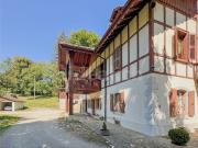 Bursins, altes Haus mit 8 Zimmern auf ca. 254 m² Wohnfläche