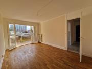 Cours Fauriel F2 avec BALCON Quartier Fauriel, situé rue de.