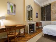 Coursive Near the Saone quay very spacious apartment...