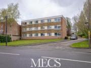 Court Oak Road, Birmingham, 2 Bedroom Apartment