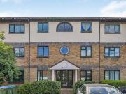 Courtauld Close, London, 2 Bedroom Flat
