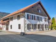 Courtelary, maison de 2 appartements, grange, jardin,...