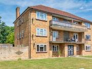 Courts Road, Earley, 2 Bedroom Flat