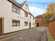 Cowley Court, West Street, 2 Bedroom Flat