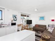 Just in! 11/37 Gurner Street, St Kilda, VIC 3182