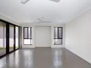 Charming 1/14 Dredge Circuit, Brassall, QLD 4305