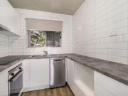 Deal! 1/45 Thorn Street, KANGAROO POINT Apartment for...