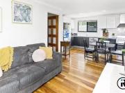 Deal! 17 Warratina Street, Labrador, QLD 4215