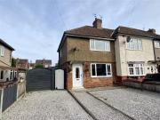 Cozy 1 BA 2 bedroom end of terrace house for rent in...