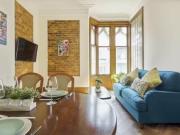 Cheap 1 BA 2 bedroom flat for rent in Professionals!...