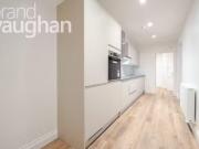 Charming 1 BA 2 bedroom flat for rent in Ventnor Villas,...