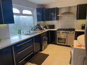 Unique 1 BA 3 bedroom terraced house for rent in 4...