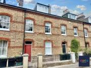 Unique 1 BA Studio flat for rent in 6 Wollaston Raod,...