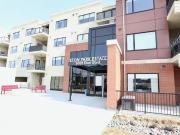 Unique 1 Bed Den 1.5 Bath Executives Condo Sherwood Park...