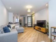 Cheap 1 bedroom apartment for rent in Queensway House,...