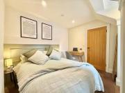 For Rent! 1 bedroom house share for rent in Hendford...