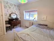 Unique 1 bedroom house share for rent in The Lynchets,...