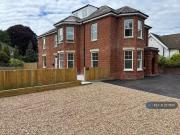 Deal! 1 bedroom maisonette for rent in New Dover Road,...