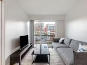 Deal! 1 BR East 12th Avenue