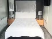 Deal! 1 BR Modern room for rent in 5 bedroom house,... Deal! 1 BR Modern room for rent in 5 bedroom house,...
