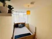 Cheap 1 BR Room shared for rent in Queenstown, London