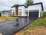 Nice 21 Orin Dr, Riverview, NB, E1B 4X1 house for lease Lis.