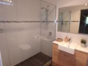 Cozy 2/21 Chester Street, HIGHGATE HILL Apartment for...