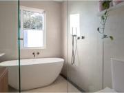 Rental! 23 Pacific Street, Bronte Apartment for rent...