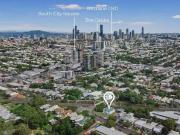 For Rent! 2/4 Salisbury Street, Woolloongabba, QLD 4102 For Rent! 2/4 Salisbury Street, Woolloongabba, QLD 4102