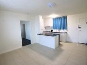 Cozy 2/96 Glenlyon Road, Brunswick VIC 3056