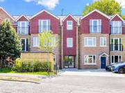Charming 2 BA 2 bedroom apartment for rent in Parkgate...